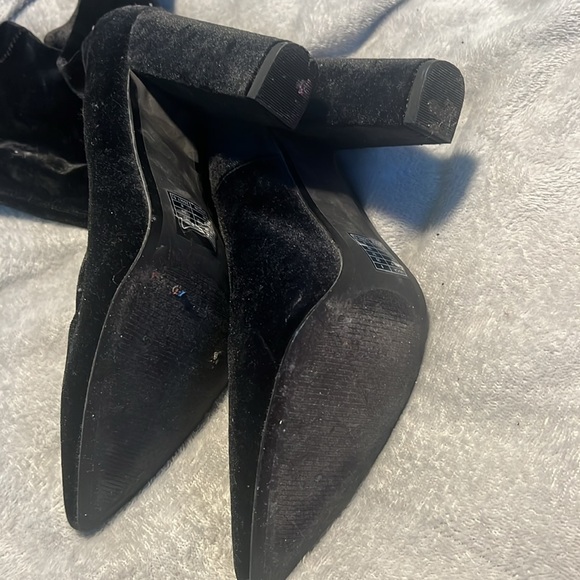 Boots - Picture 3 of 4